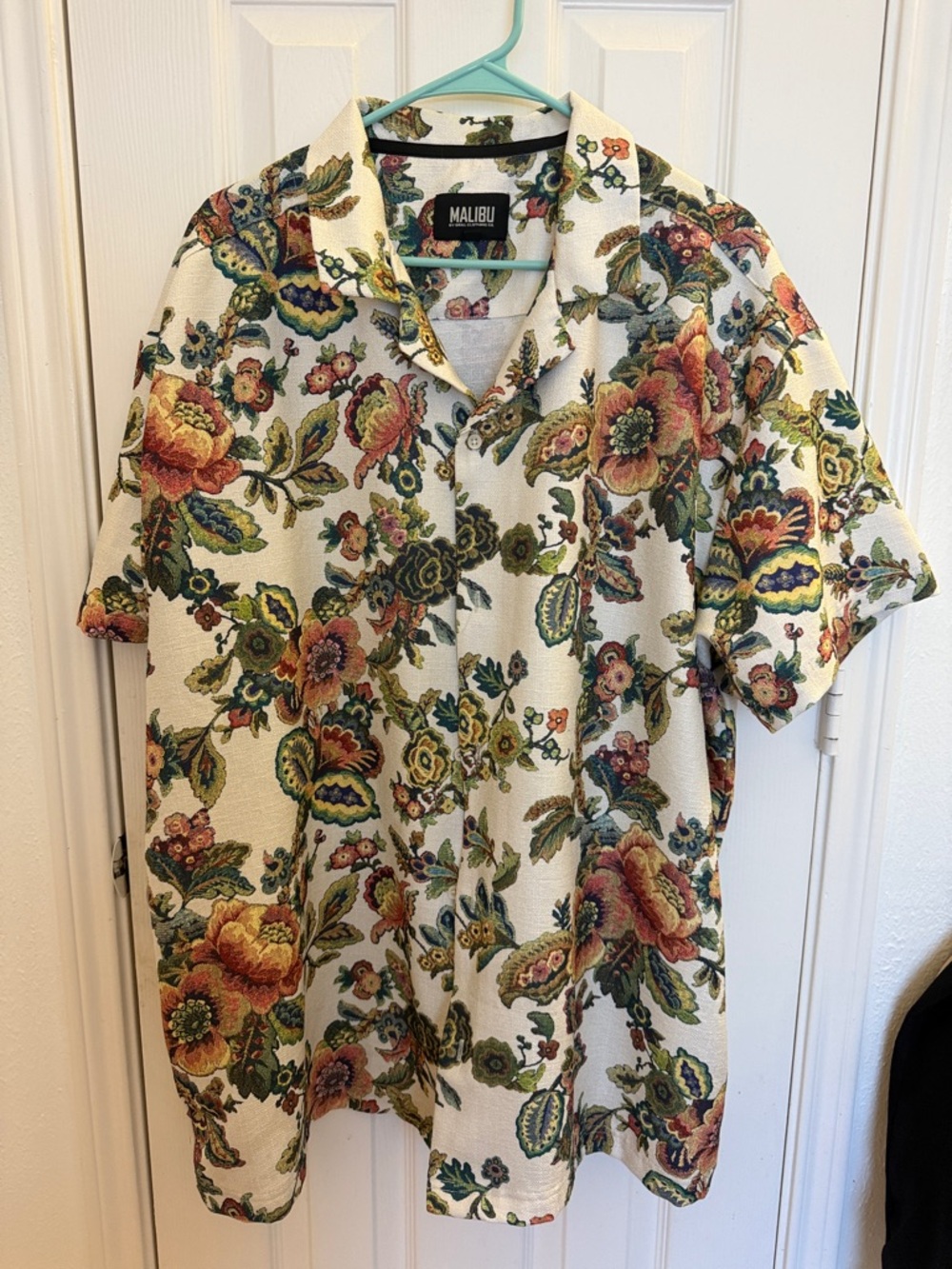 Malibu Cream Floral Short-Sleeve Button-Down Shirt